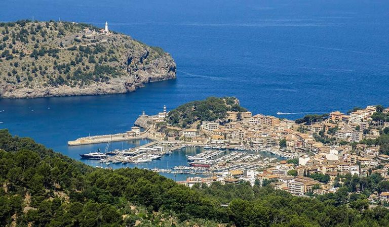 Discover Mallorca with our transfer services